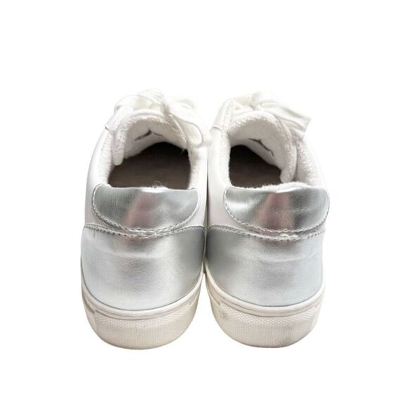 Steve Madden Shoes Size 10 Ravia Sneaker White and Silver Lace Up Rubber Sole - Picture 4 of 9